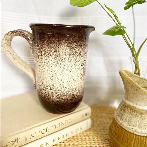 Speckled Paint and Hand Painted Bird illustration Pitcher - Picture 4 of 6